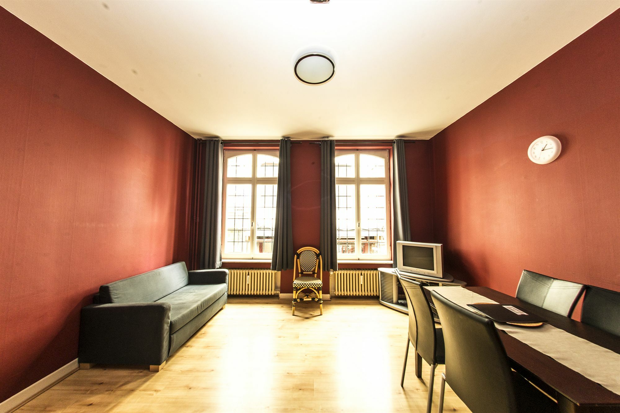 Rentbynight Aparthotel Bruxelles Exterior foto